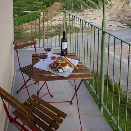 Casa Emaho! * Roddino