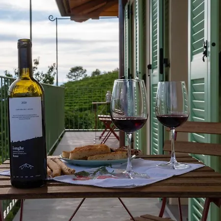 Апартаменты Casa Emaho! Roddino